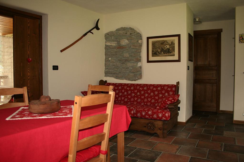 La Maison De Clara * La Salle